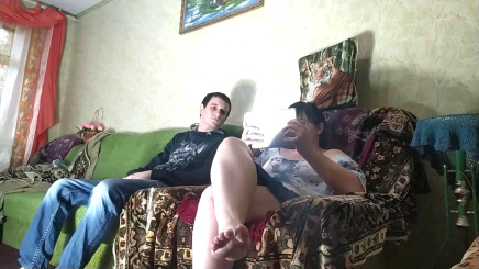 Порнуха по русски с тряпками и коврами и подобной ху,,