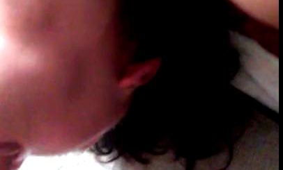 Делаю горловой минет клиенту