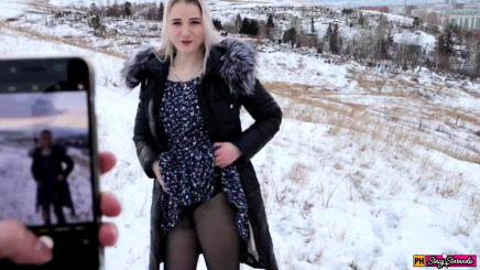 Вот и зима кончилась успели потрахаться на улице пока снег лежал